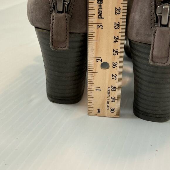 Eileen Fisher grey leather strappy heeled sandals size 9 - Picture 5 of 11